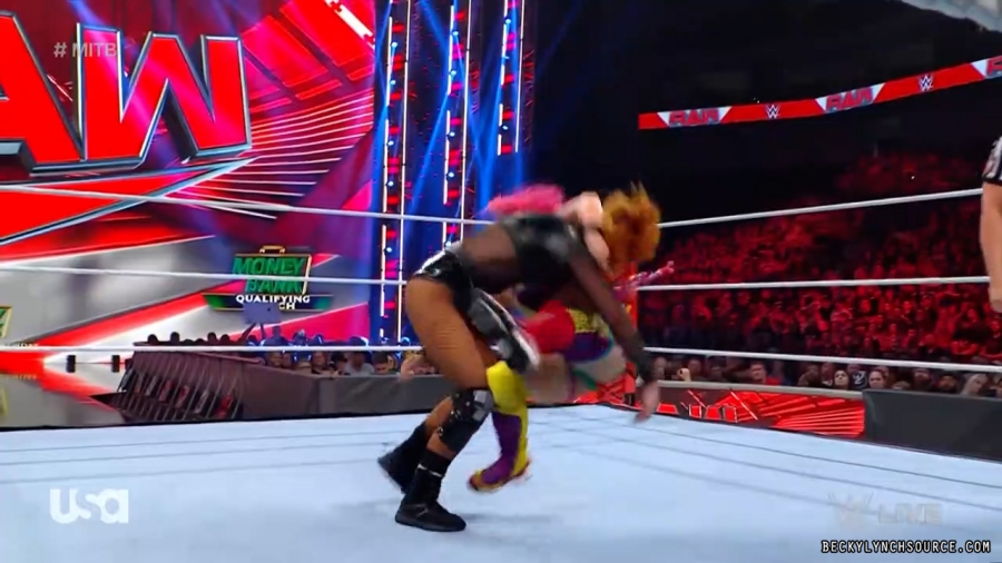 beckyraw20220620_00_26_07_15_Still1653.jpg