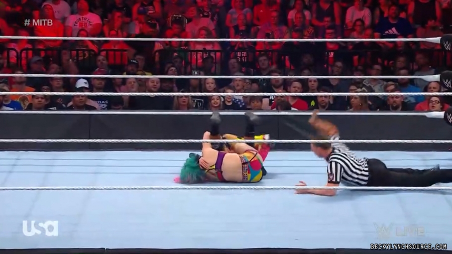 beckyraw20220620_00_26_09_00_Still1656.jpg