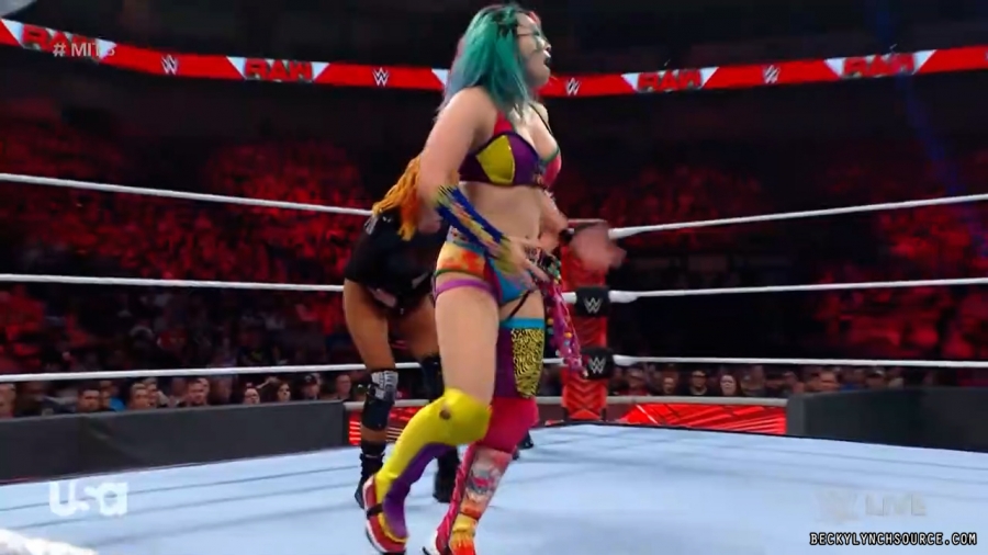 beckyraw20220620_00_26_13_15_Still1664.jpg