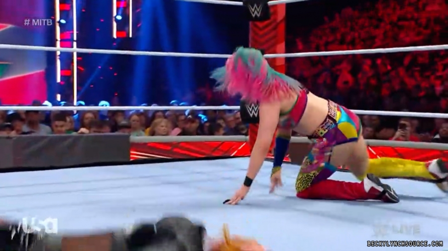 beckyraw20220620_00_26_21_15_Still1678.jpg