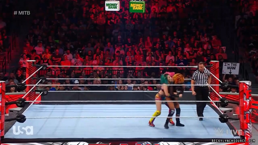 beckyraw20220620_00_26_32_00_Still1686.jpg