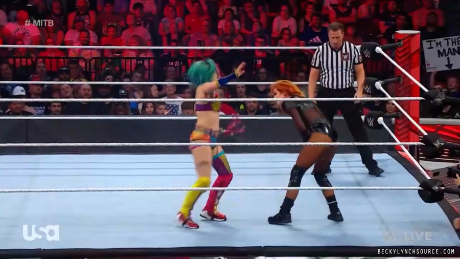 beckyraw20220620_00_26_37_00_Still1696.jpg