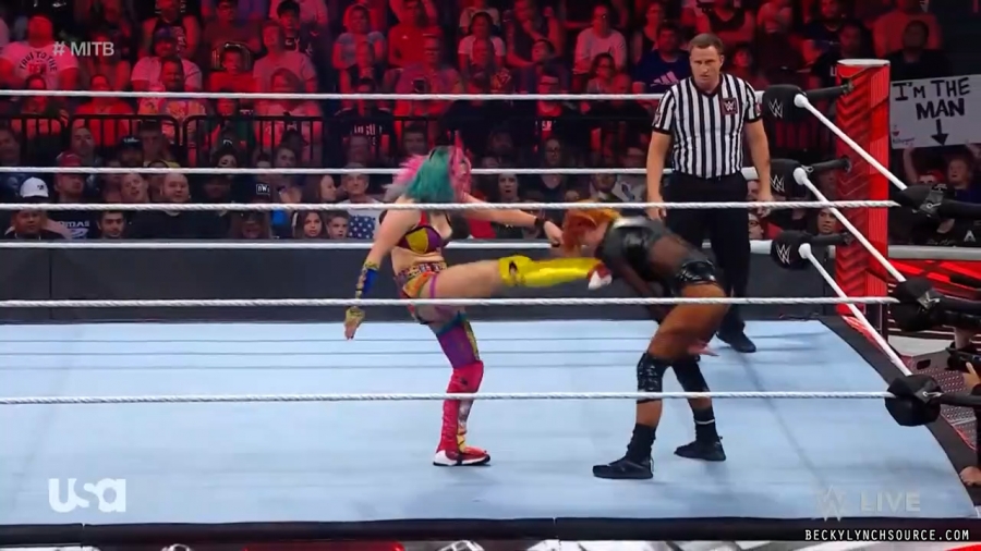 beckyraw20220620_00_26_37_15_Still1697.jpg