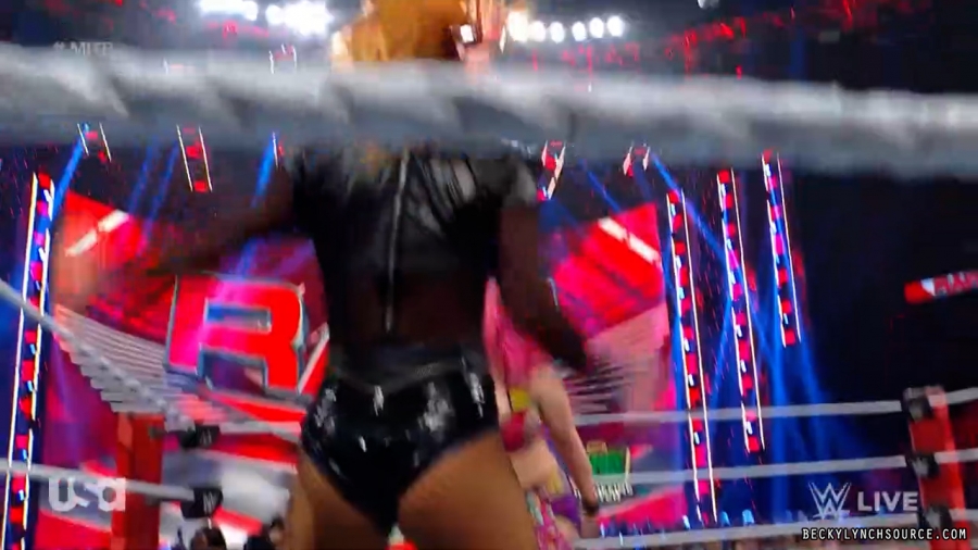 beckyraw20220620_00_26_38_00_Still1698.jpg