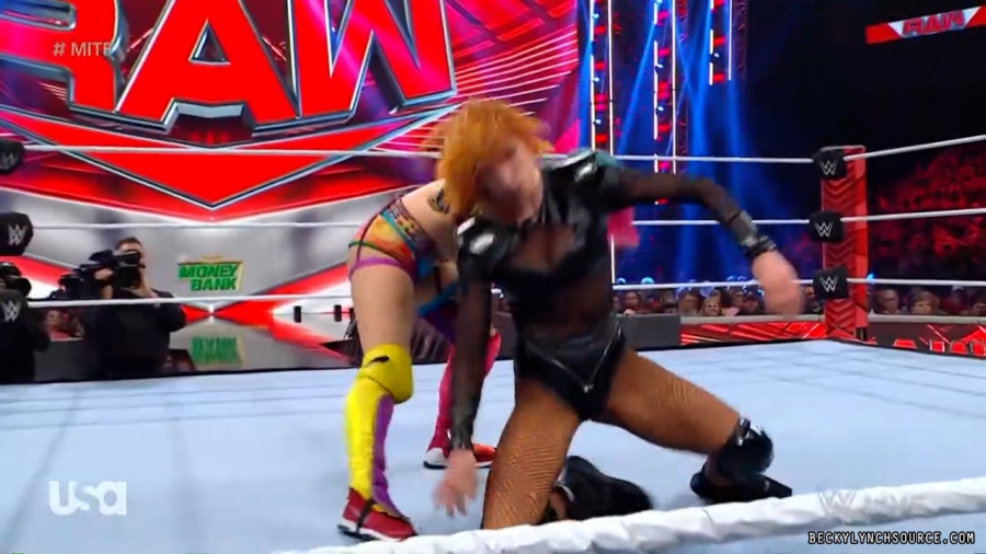 beckyraw20220620_00_26_42_00_Still1706.jpg