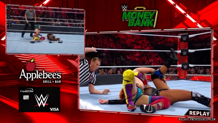 beckyraw20220620_00_27_09_15_Still1742.jpg