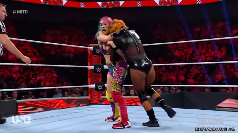 beckyraw20220620_00_27_19_15_Still1762.jpg