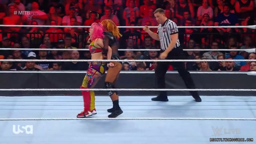 beckyraw20220620_00_27_21_15_Still1766.jpg