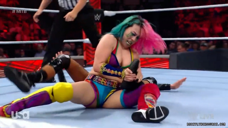 beckyraw20220620_00_27_30_00_Still1783.jpg