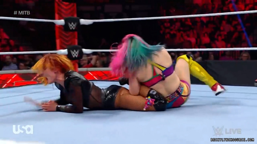 beckyraw20220620_00_27_32_15_Still1788.jpg