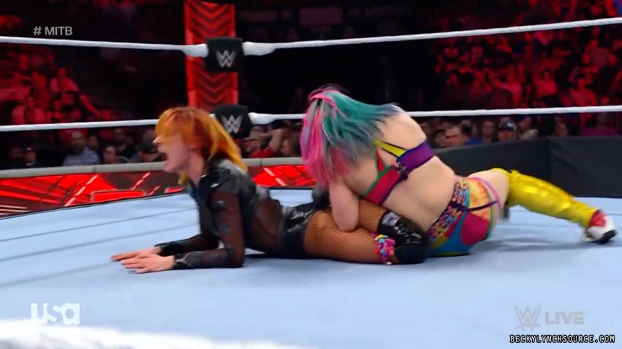 beckyraw20220620_00_27_33_00_Still1789.jpg