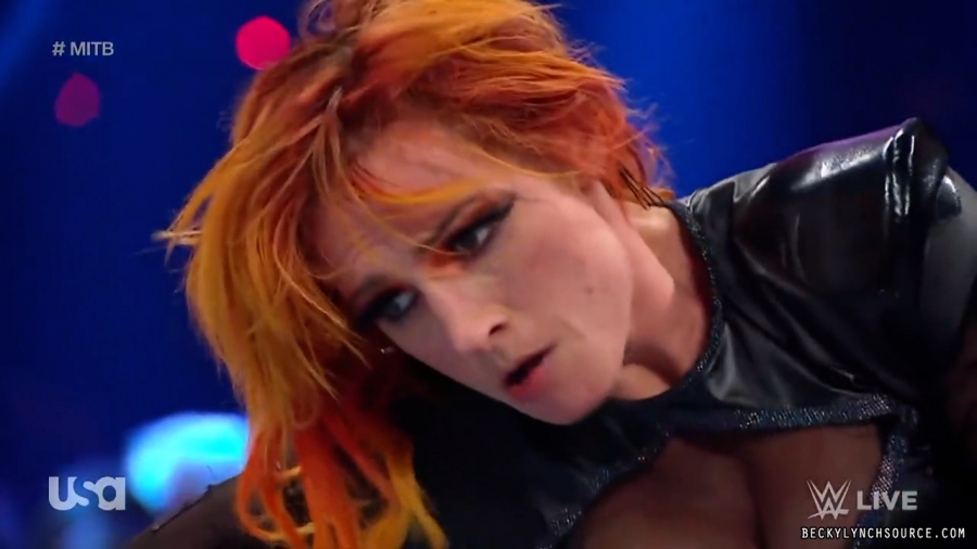 beckyraw20220620_00_28_10_15_Still1864.jpg