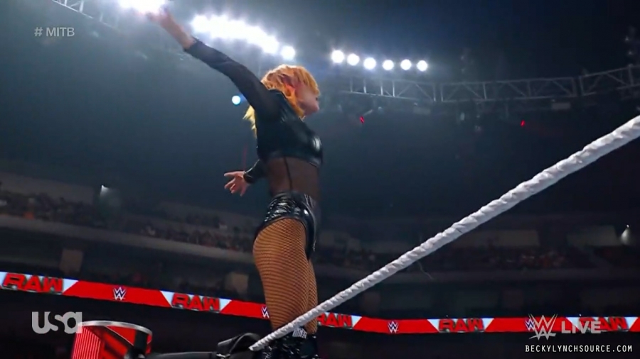 beckyraw20220620_00_28_30_15_Still1904.jpg
