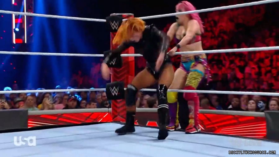 beckyraw20220620_00_28_33_15_Still1910.jpg