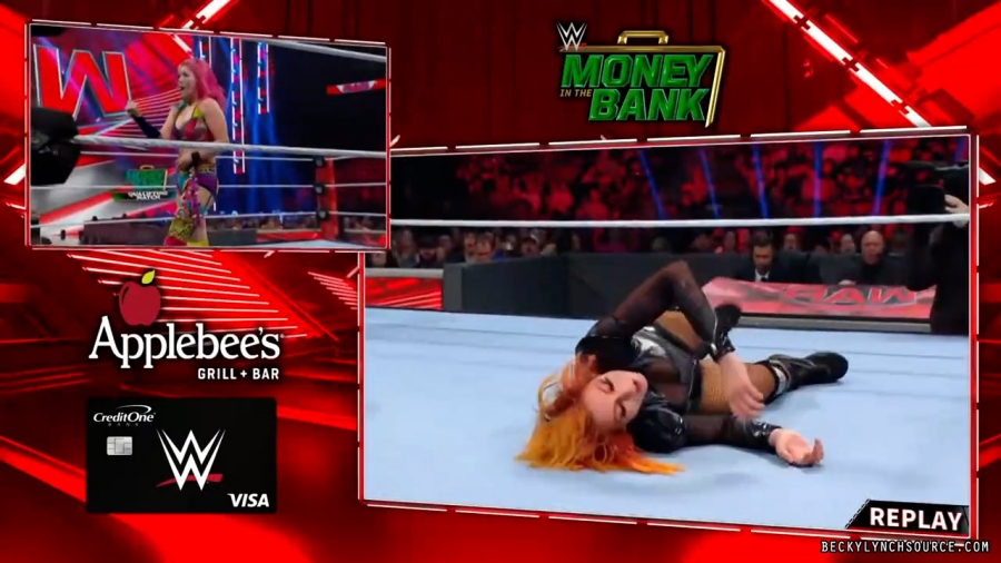 beckyraw20220620_00_29_11_00_Still1973.jpg