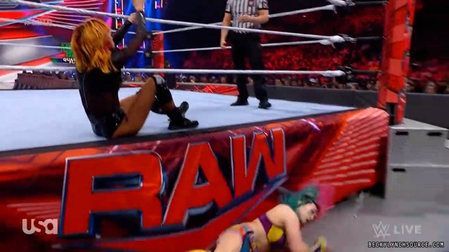 beckyraw20220620_00_29_27_15_Still1999.jpg