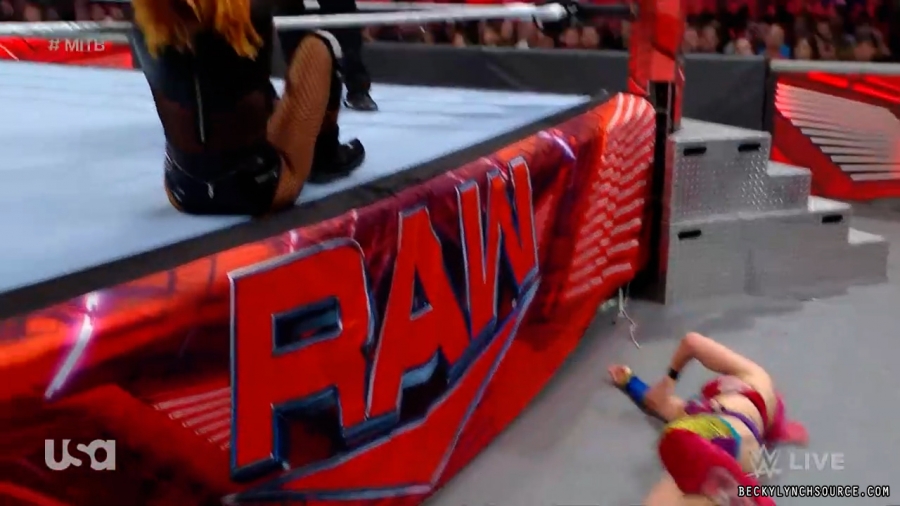 beckyraw20220620_00_29_28_15_Still2001.jpg