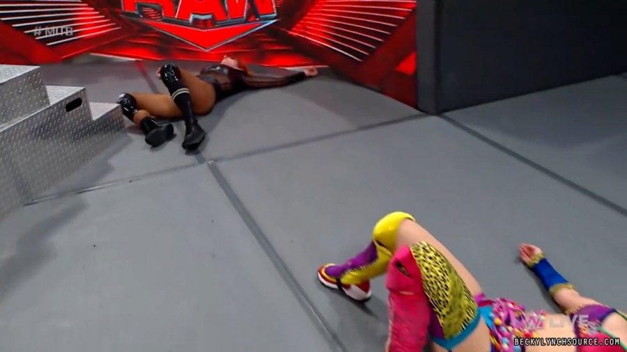 beckyraw20220620_00_29_43_15_Still2026.jpg