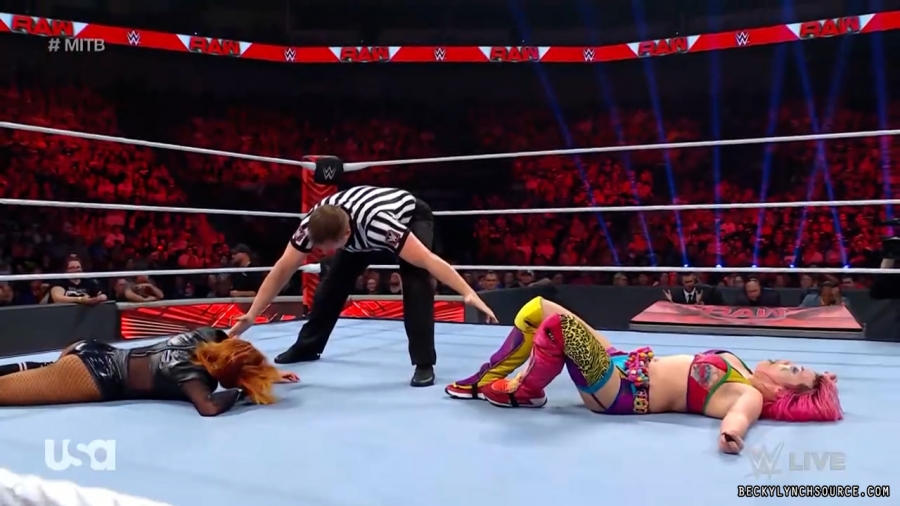 beckyraw20220620_00_30_08_15_Still2060.jpg