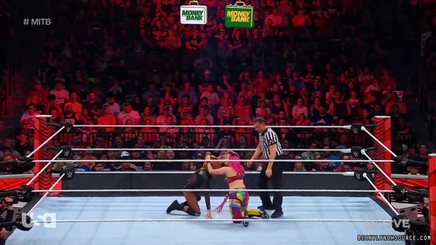 beckyraw20220620_00_30_14_15_Still2072.jpg