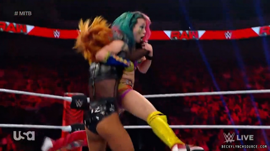 beckyraw20220620_00_30_24_15_Still2092.jpg