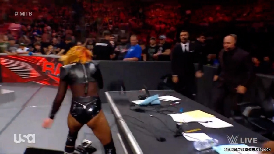 beckyraw20220620_00_31_37_15_Still2190.jpg