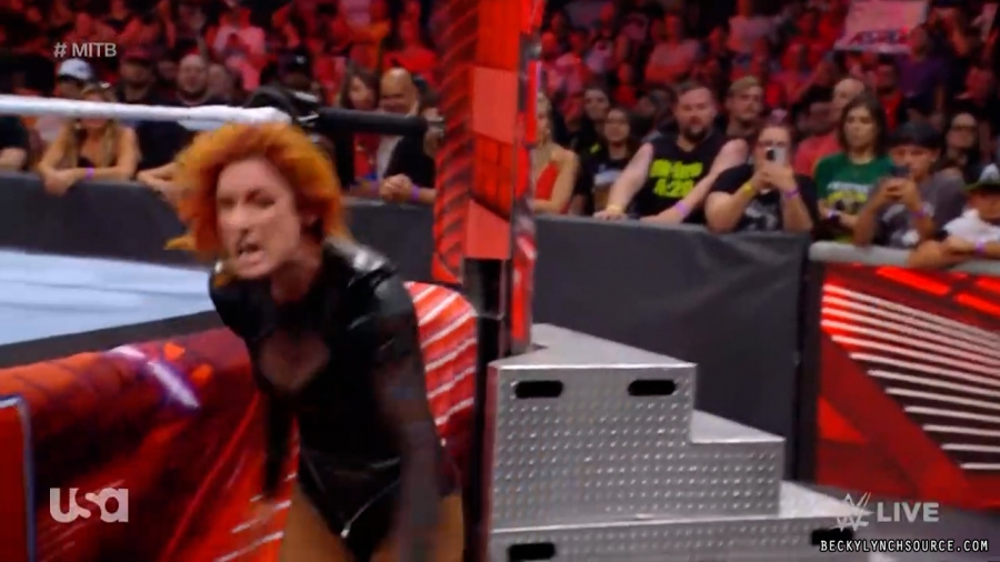 beckyraw20220620_00_31_42_15_Still2200.jpg