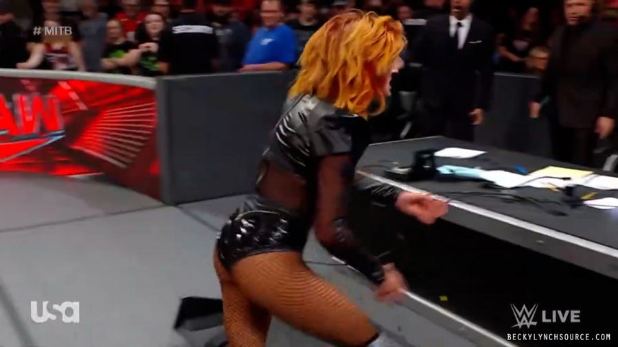 beckyraw20220620_00_31_43_26_Still2203.jpg