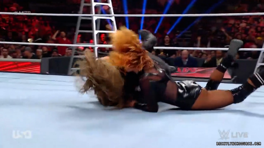 beckyraw20220627_00_11_58_15_Still761.jpg