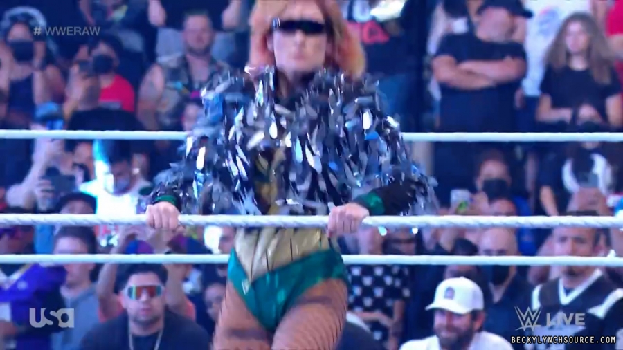 beckyraw20220704_00_01_47_15_Still189.jpg