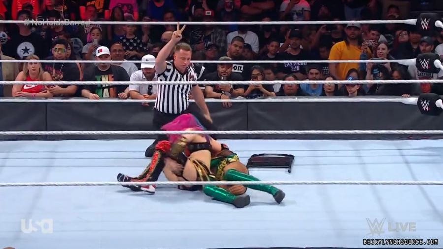 beckyraw20220704_00_05_29_00_Still404.jpg