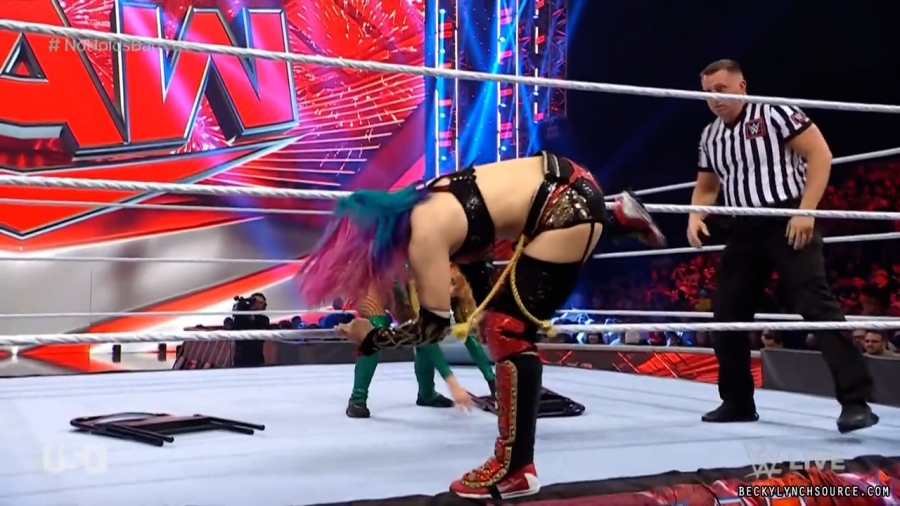 beckyraw20220704_00_05_45_15_Still426.jpg