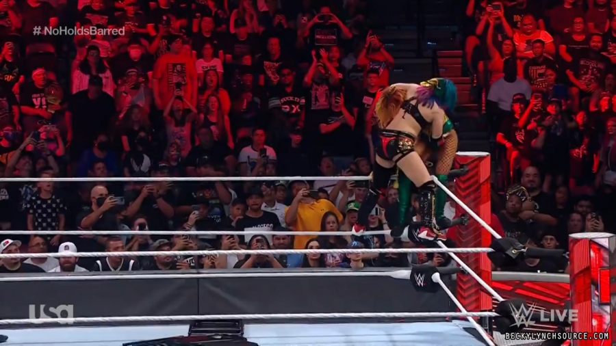beckyraw20220704_00_12_04_15_Still1099.jpg