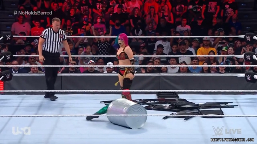 beckyraw20220704_00_12_59_00_Still1202.jpg