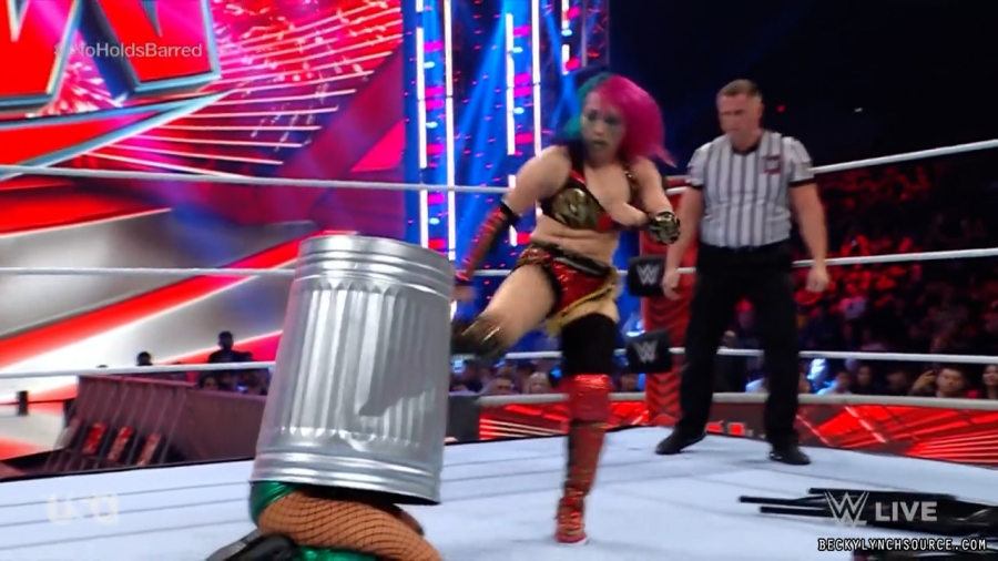 beckyraw20220704_00_13_05_15_Still1215.jpg