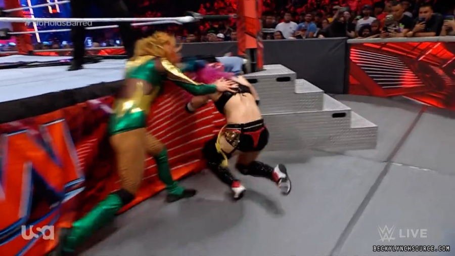 beckyraw20220704_00_14_25_00_Still1322.jpg