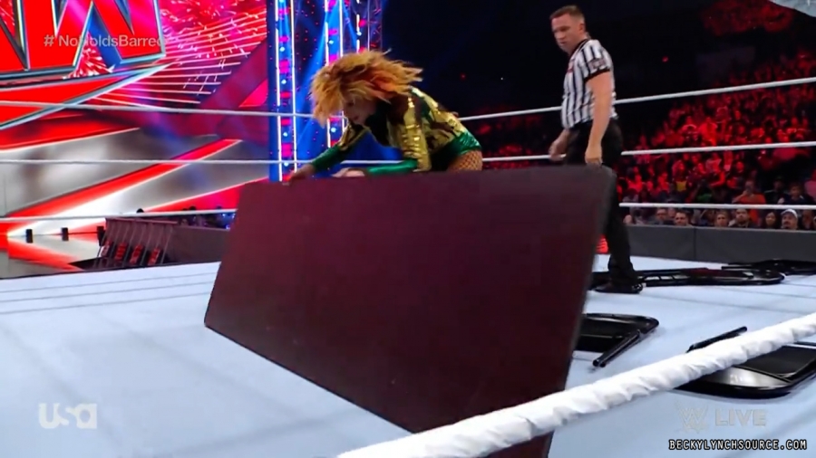 beckyraw20220704_00_14_42_15_Still1352.jpg