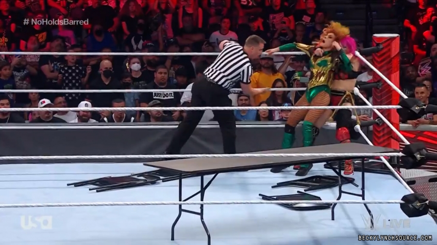 beckyraw20220704_00_15_24_15_Still1431.jpg