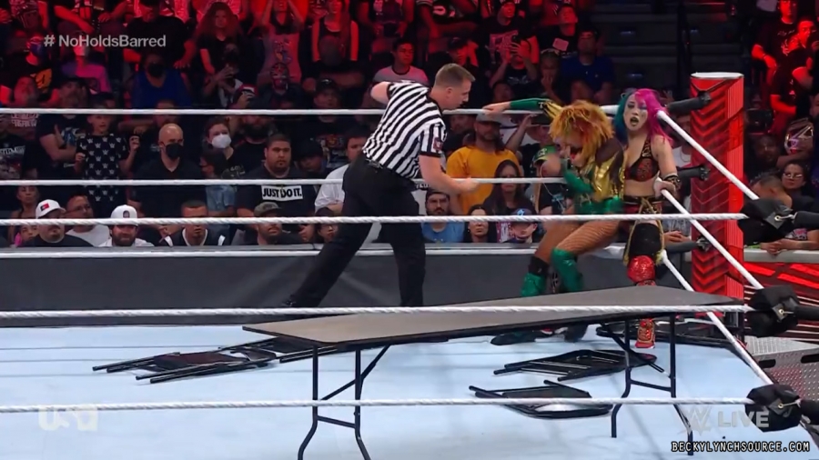 beckyraw20220704_00_15_26_15_Still1435.jpg