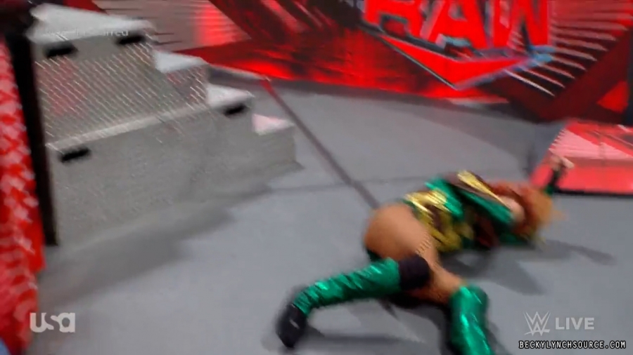 beckyraw20220704_00_15_35_15_Still1453.jpg