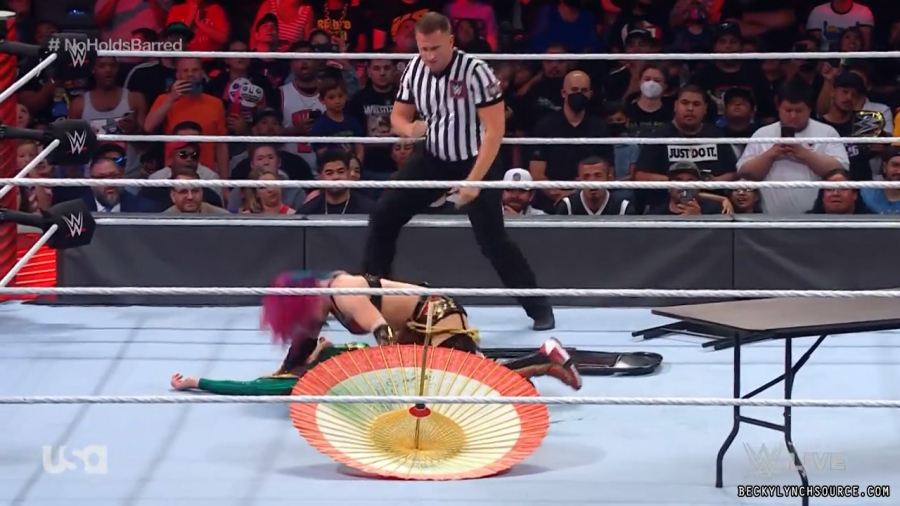 beckyraw20220704_00_16_21_00_Still1501.jpg