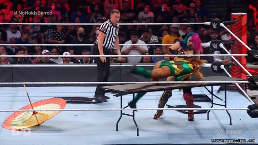 beckyraw20220704_00_16_29_00_Still1517.jpg