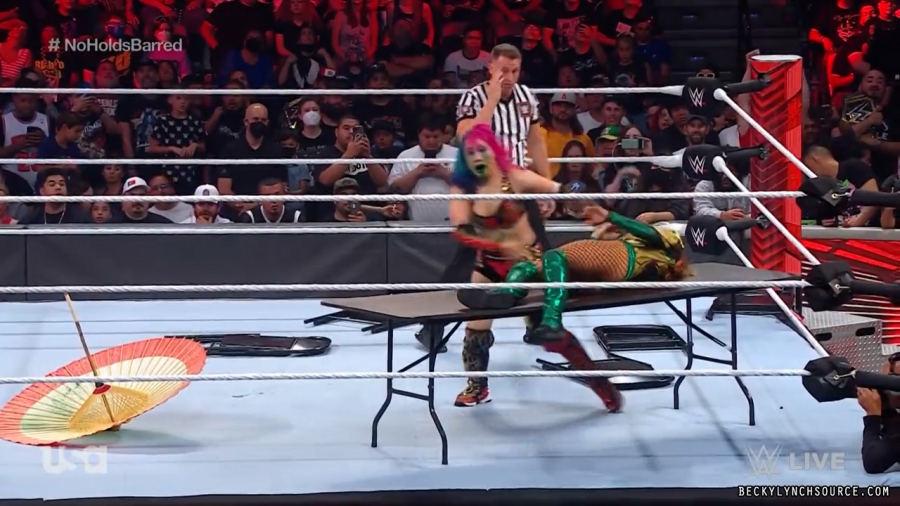 beckyraw20220704_00_16_30_00_Still1519.jpg