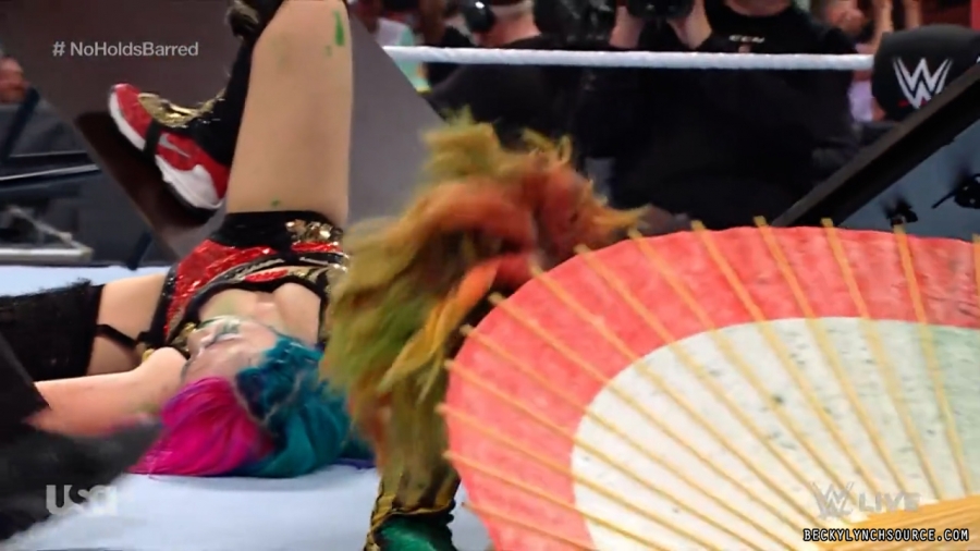 beckyraw20220704_00_17_07_15_Still1585.jpg