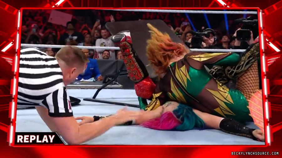 beckyraw20220704_00_17_42_00_Still1639.jpg