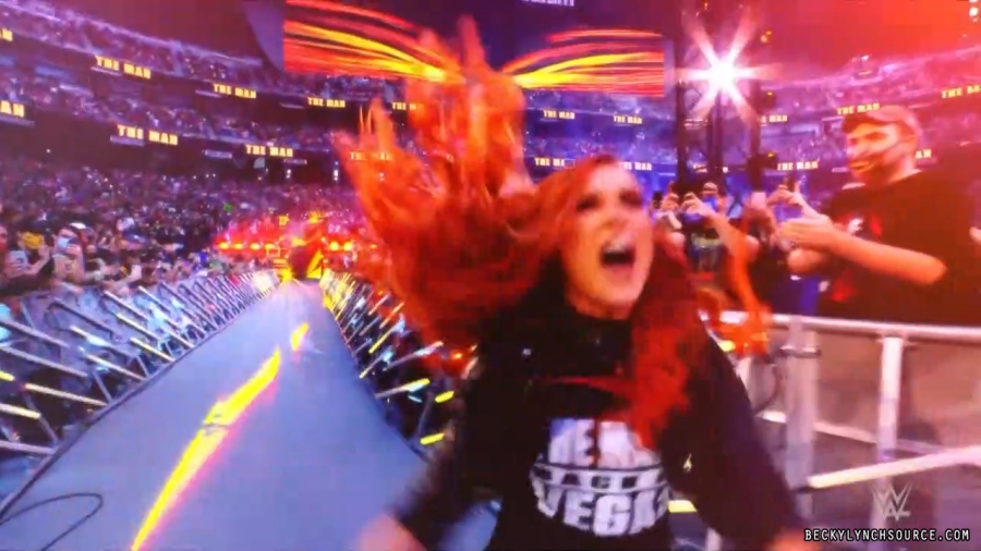 beckyraw20220718_00_19_55_15_Still992.jpg