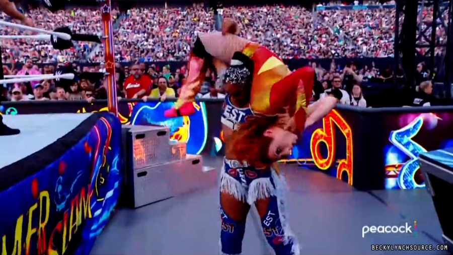 beckyraw20220801_00_01_03_00_Still098.jpg