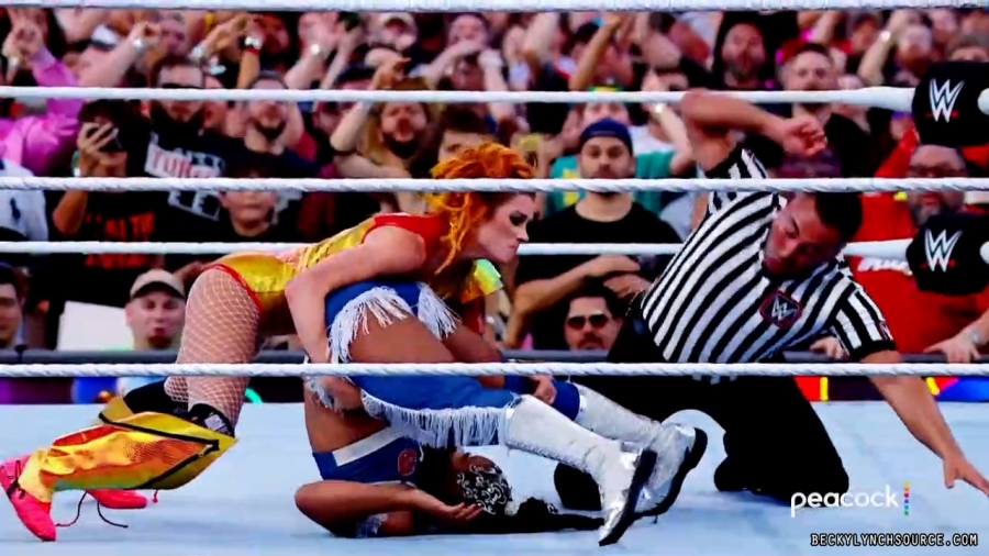 beckyraw20220801_00_01_12_15_Still113.jpg