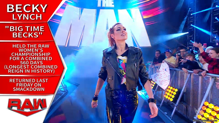 beckyraw20221128_00_00_27_15_Still046.jpg