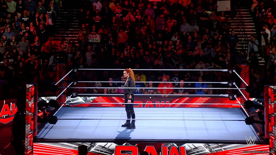 beckyraw20221128_00_01_19_00_Still141.jpg